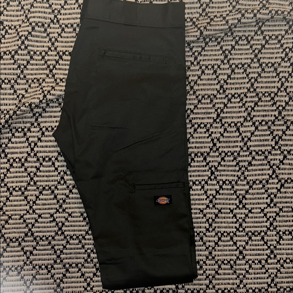 Dickies Men's Cargo Pants in Black skinny straight